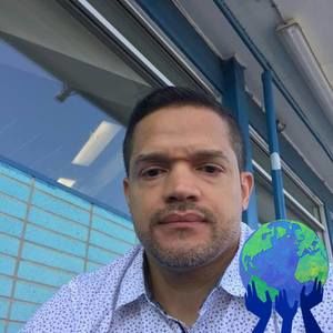 Meet your Posher, Roberto